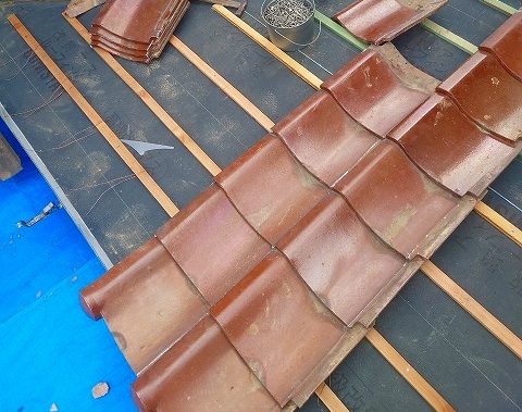 明石市　地瓦復旧　屋根補修工事